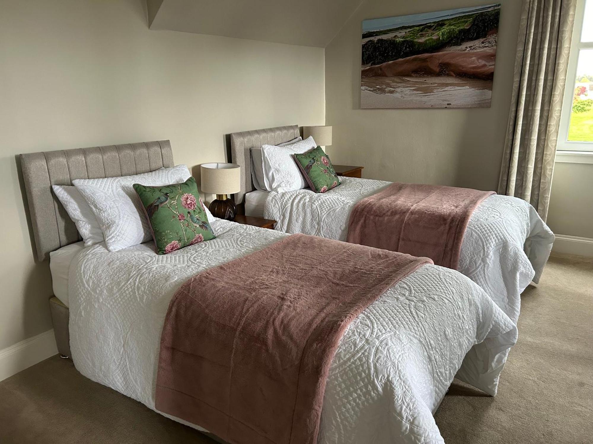 Glen Lyon Lodge Bed And Breakfast Nairn Kültér fotó